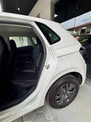 VOLKSWAGEN POLO 1.0 MPI TRACK MANUAL VOLKSWAGEN POLO 1.0 MPI TRACK MANUAL